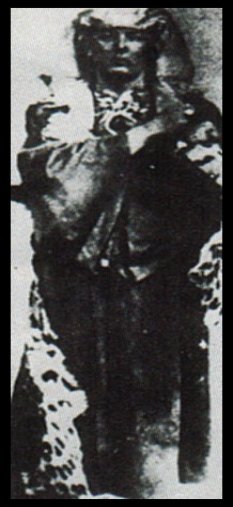 Aleister Crowley Robes, Aleister Crowley