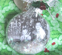 2011 Christmas ornament me and Larry1