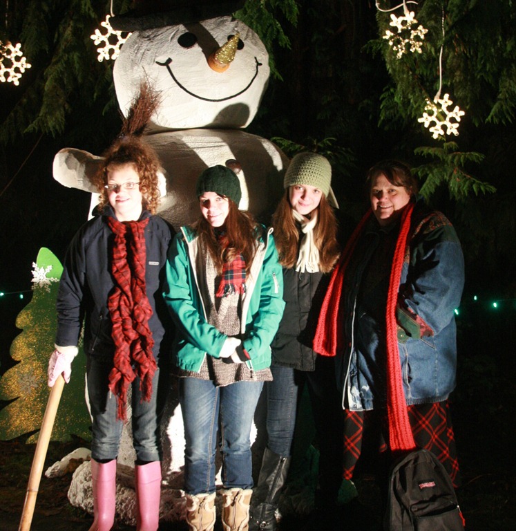 [ross%2520snowman%255B9%255D.jpg]