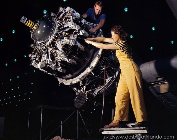 world-war-ii-women-at-work-in-color-mulheres-trabalhando-segunda-guerra-mundial-ww2 (1) world-war-ii-women-at-work-in-color-mulheres-trabalhando-segunda-guerra-mundial-ww2 (1)