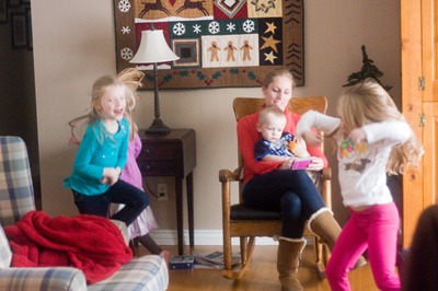 01 02 13_cousins dancing 2