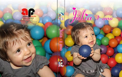 Álbum de fotos de Júlia - 1 ano. Fotografias de Adriana Pimenta Produções, que faz foto e vídeo de casamentos, aniversários e eventos em geral, bem como fotoprodutos, fotolivros e álbuns diagramados. Atua em São Paulo. Album (digital) de fotos de Júlia - 1 ano. Fotografias digitais de Adriana Pimenta Produções, que faz foto e vídeo de casamentos, aniversários e eventos em geral, bem como fotoprodutos, fotolivros e álbuns diagramados. Atua em São Paulo.