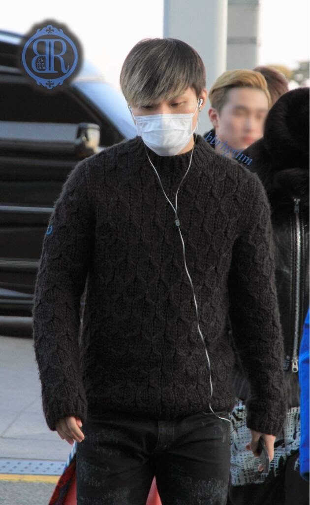 Big Bang - Incheon Airport - 06dec2013 - Dae Sung - Fan - BB Rhythm - 02.jpg