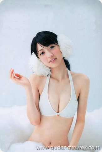 Indahnya Payudara Wanita Asia || gudangcewek.com