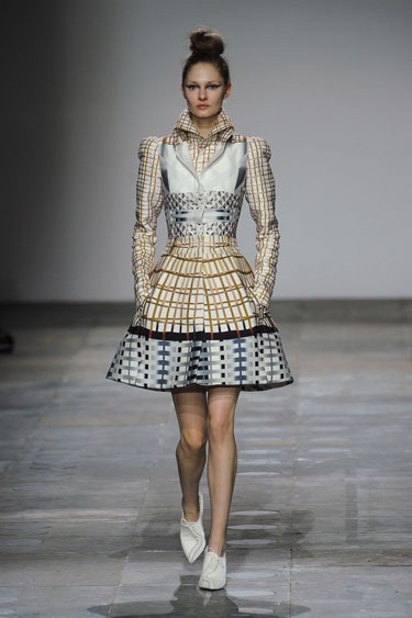 [hbz-MARY-KATRANTZOU-fw12-1-lgn%255B4%255D.jpg]