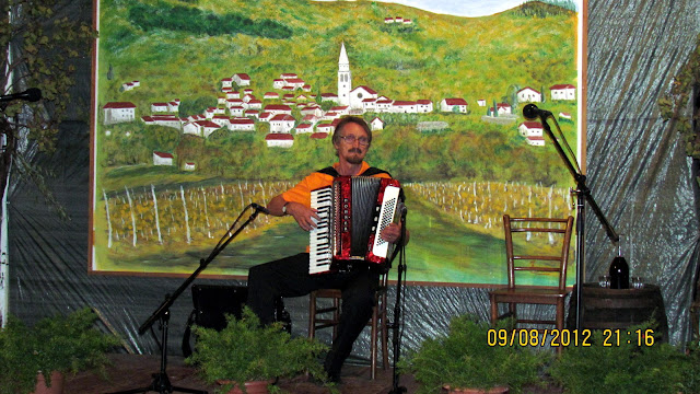 2012-09-Harmonikaski-vecer-Osek-42.JPG