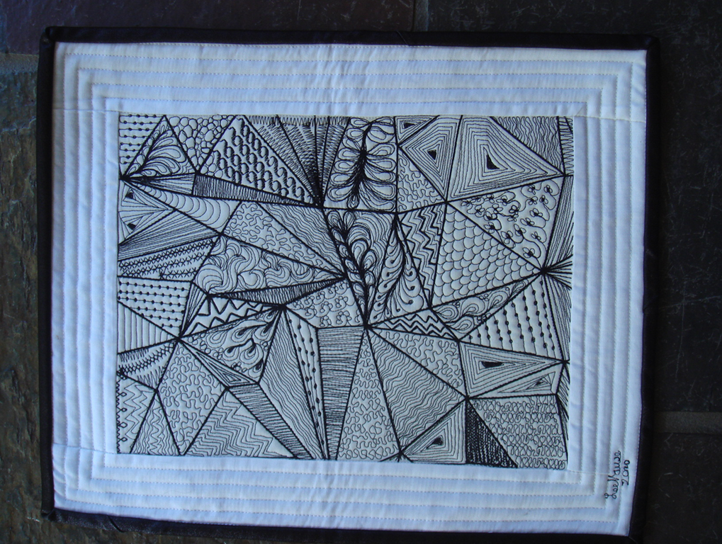 [Zentangle%2520with%2520fabric%2520%2526%2520thread%255B3%255D.png]