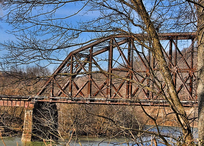 [old%2520%2520railroad%2520bridge%255B5%255D.jpg]