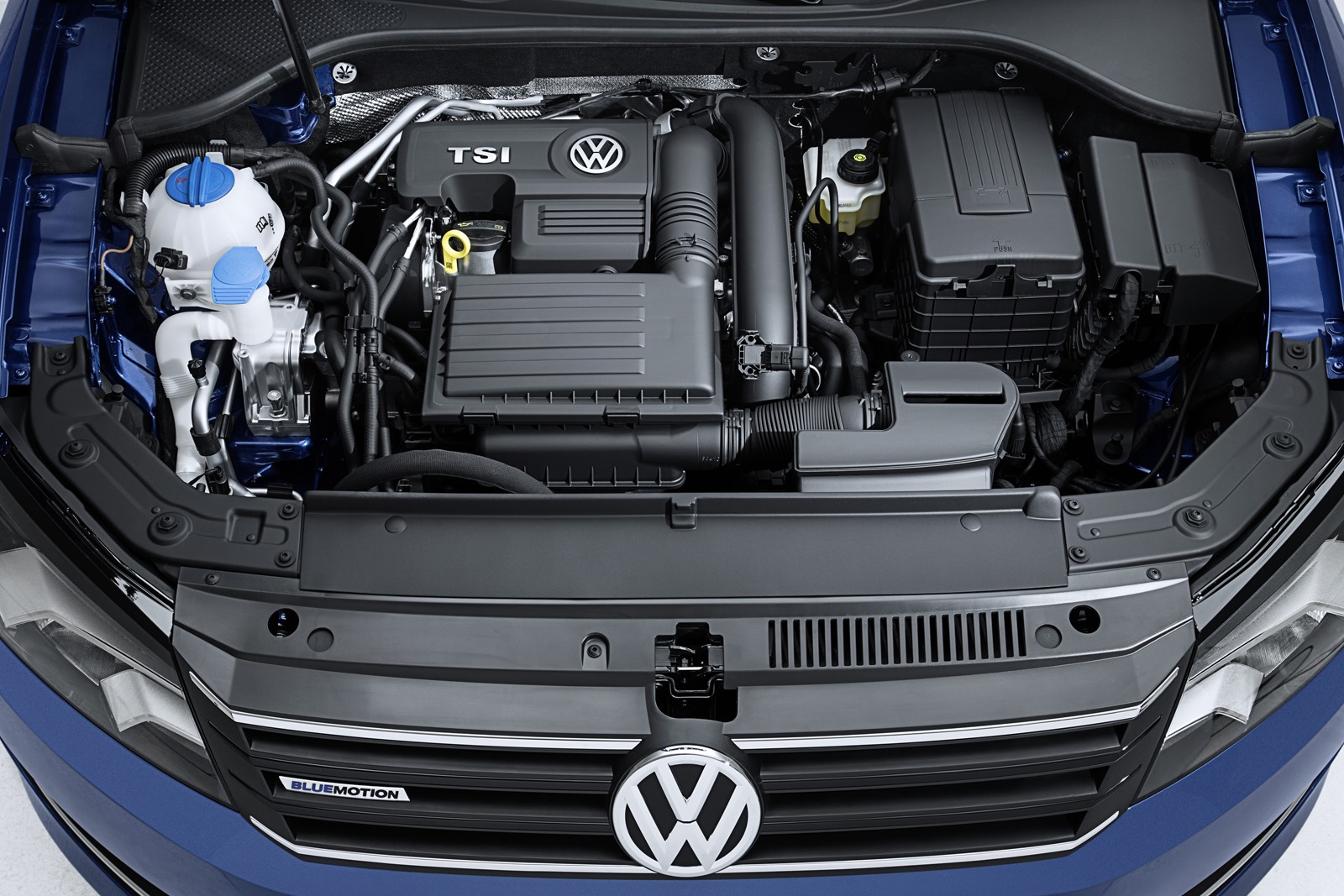 [Volkswagen-Passat-BlueMotion-Concept-6%255B3%255D.jpg]