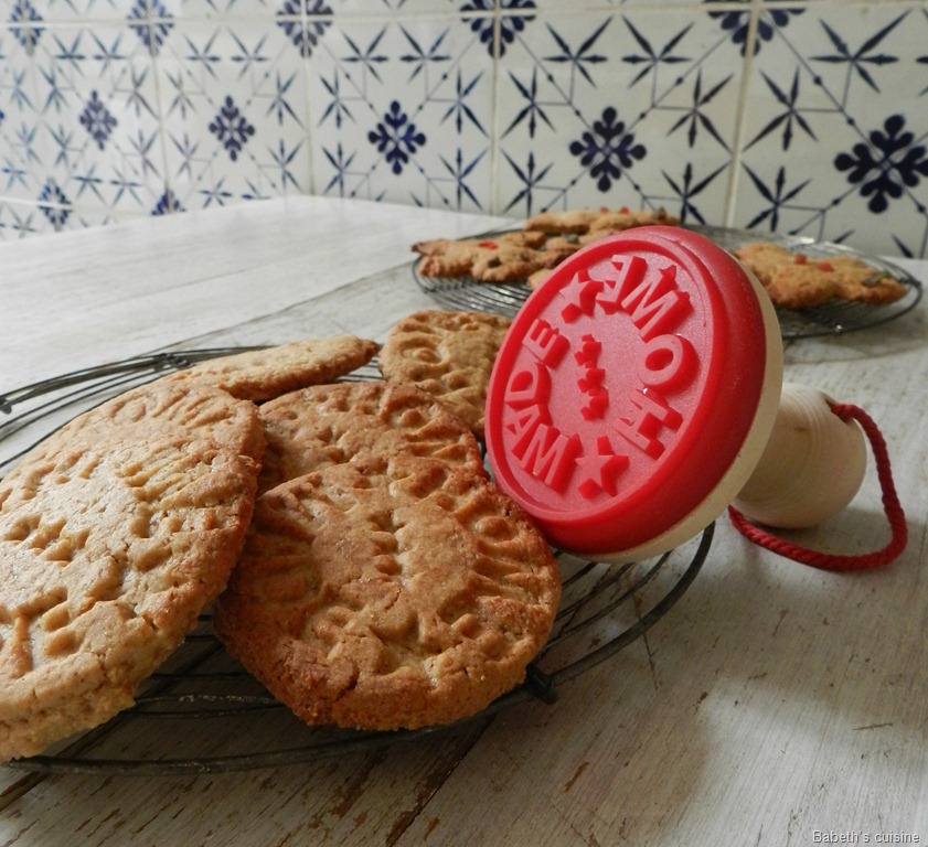 [biscuits%2520home%2520made%255B9%255D.jpg]
