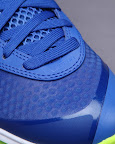 nike air max lebron 8 v2 low blue citron sprite 11 02 Obey Your Thirst! Nike LeBron 8 V2 Low Sprite is Hitting Retail