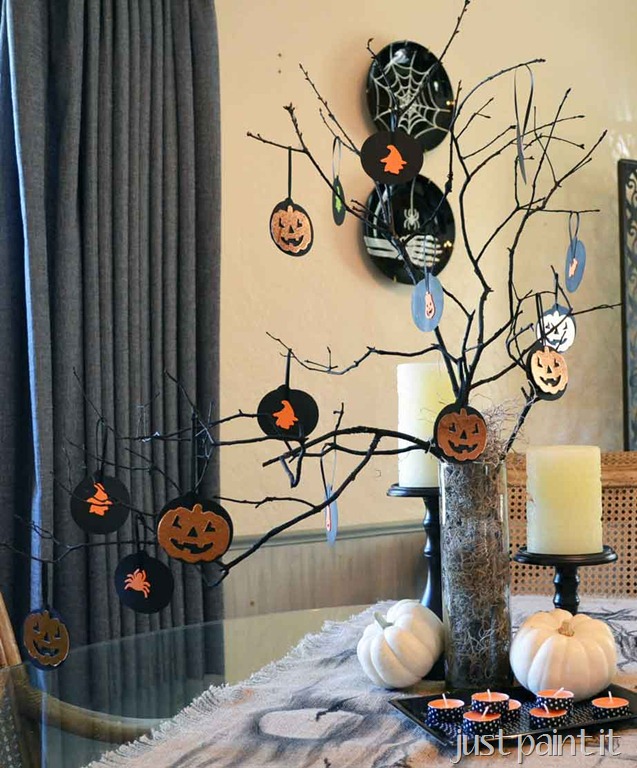 [Halloween-Tree-106.jpg]