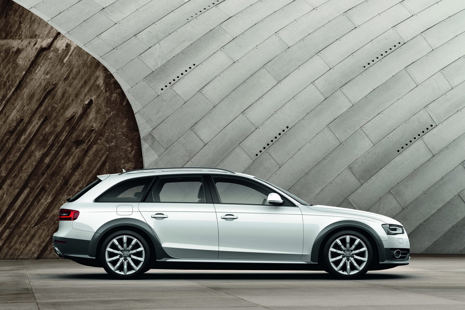 [Audi-Allroad-02%255B2%255D.jpg]