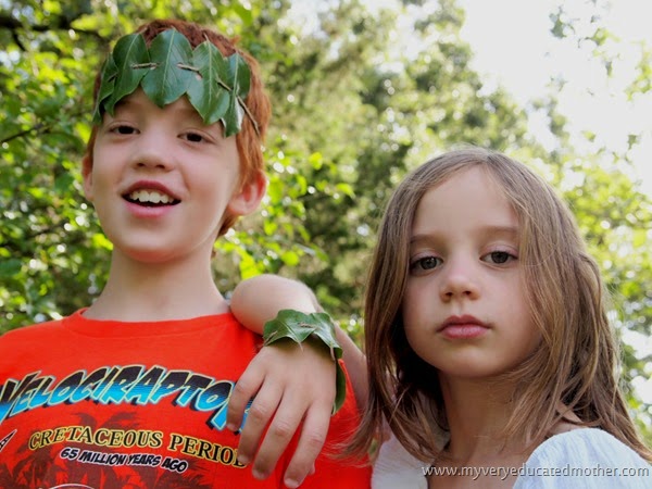 #campcraft #naturecraft Leaf Jewelry #kidsactivity #kidscraft #campcraft #naturecraft Leaf Jewelry #kidsactivity #kidscraft