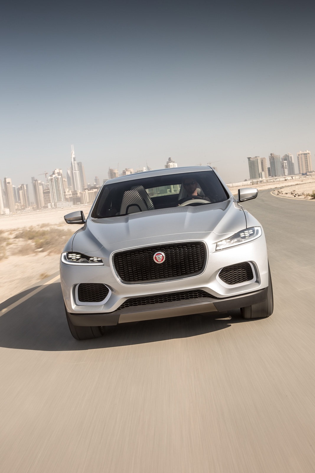 [Jaguar-C-X17-Dubai-41%255B3%255D.jpg]