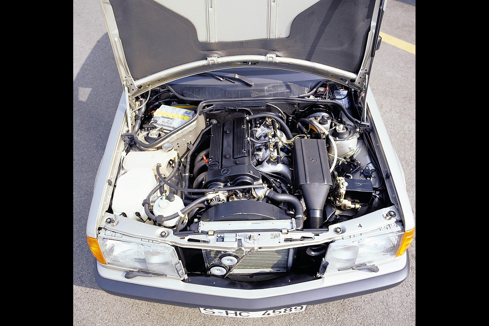 [Mercedes-C-Class-4%255B3%255D.jpg]