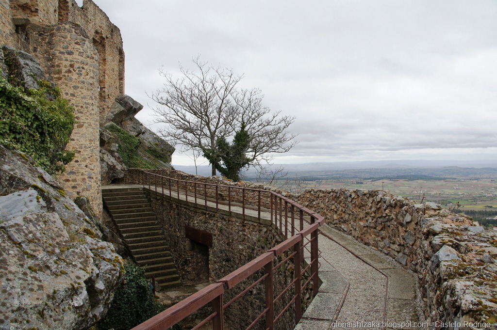 [Gl%25C3%25B3ria%2520Ishizaka%2520-%2520Castelo%2520Rodrigo%252035%255B1%255D.jpg]