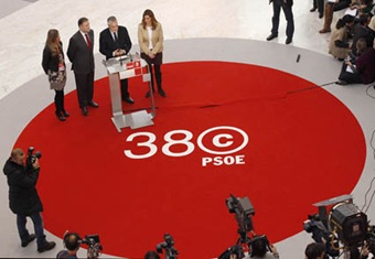 [38-congreso-PSOE%255B3%255D.jpg]