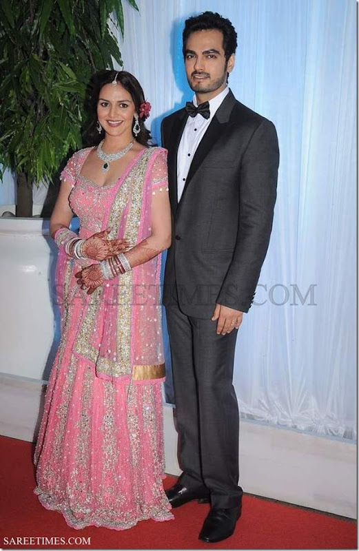 Esha_Deol_Rocky_S_Lehenga (1)