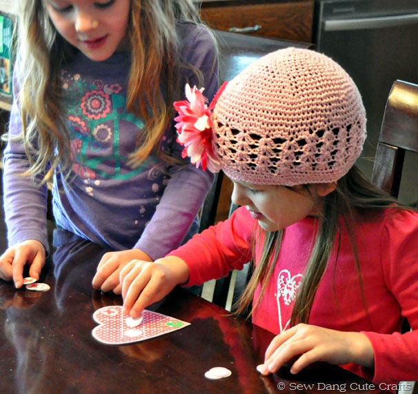 [Girls-playing-tic-tac-toe%255B3%255D.jpg]