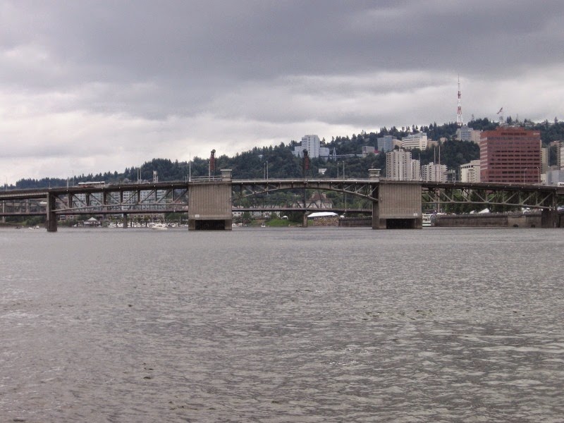 [IMG_7018-Morrison-Bridge-in-Portland%255B2%255D.jpg]