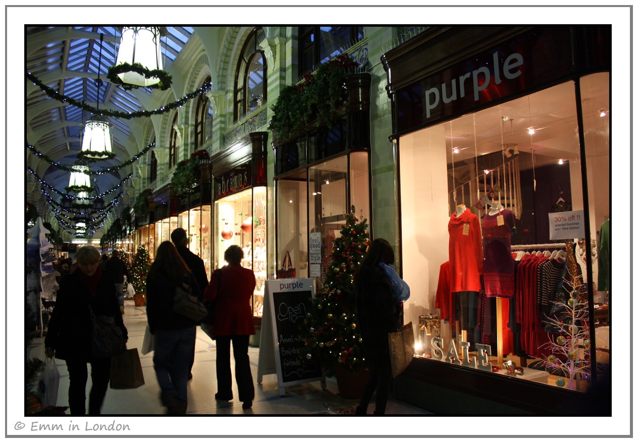 [Royal%2520Arcade%2520Norwich%2520interior%2520mall%255B3%255D.jpg]