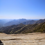 Vista da Moro Rock - Olha a estrada que subimos, hehehe -  Sequoia e Kings Canyon NP, California. EUA