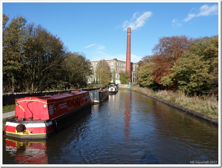 SAM_4235 Clarence Mill and Aqueduct