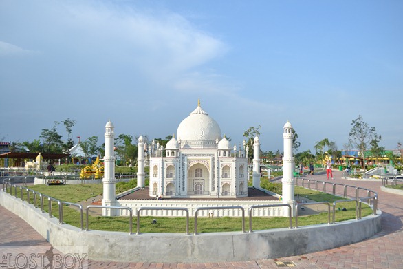 india (2) india (2)