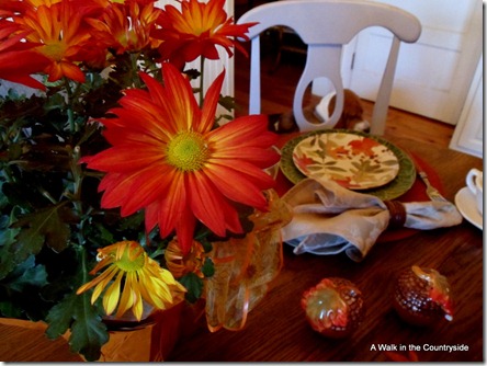 Fall Tablescape @ A Walk in the Countryside