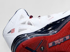 USA Basketball usabasketball lebron10 gold medal 03 USA Basketball
