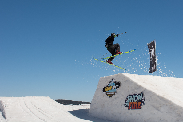 snowonfire3-34.JPG