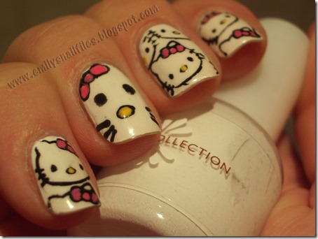 29052-nails-hello-kitty-nails