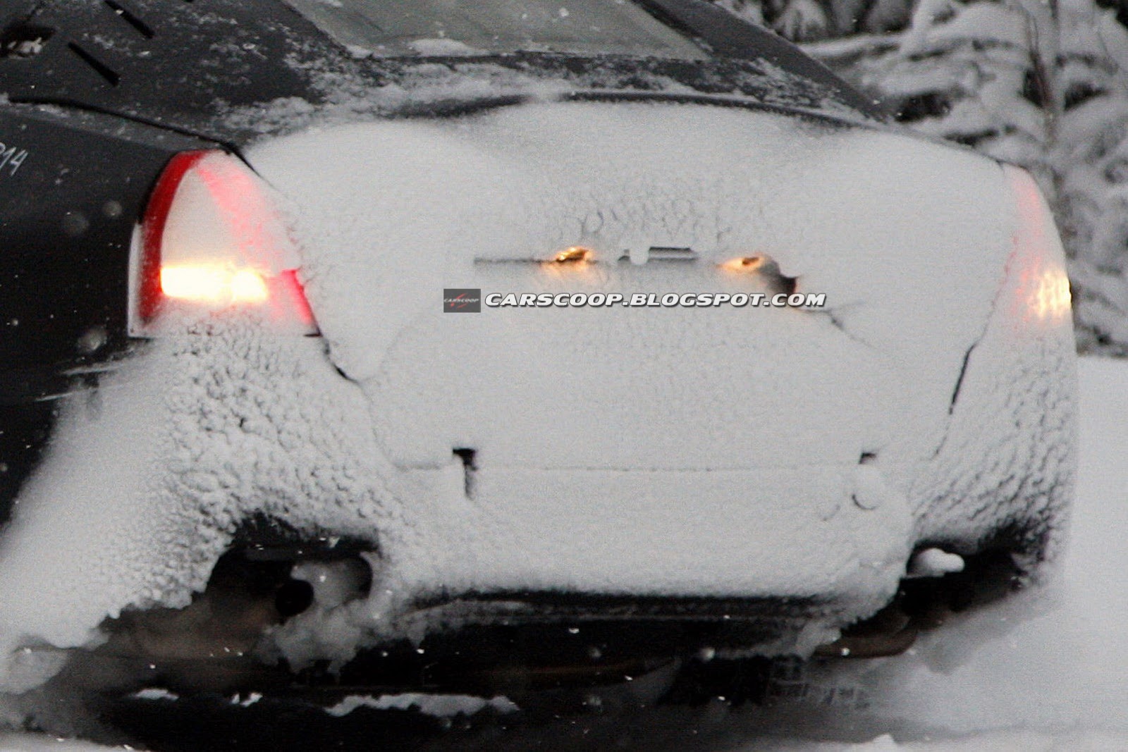 [2014-Maserati-Ghibli-Sedan8%255B3%255D.jpg]