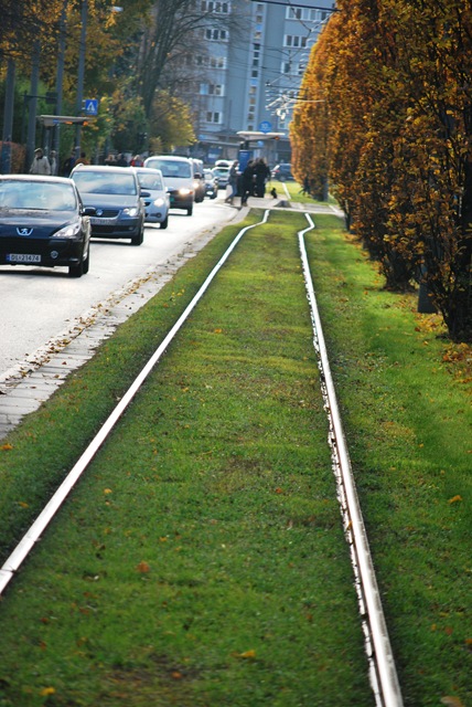 [2011-10-30%2520Where%2520is%2520the%2520Tram%255B6%255D.jpg]