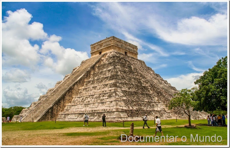 Pirâmide de Kukulkán; El Castillo; Chichén Itzá