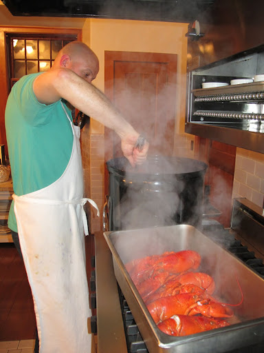Those lobsters look amazing!  And they smell so briny.