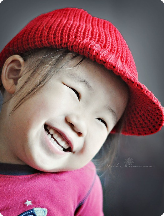 zoe-red-hat