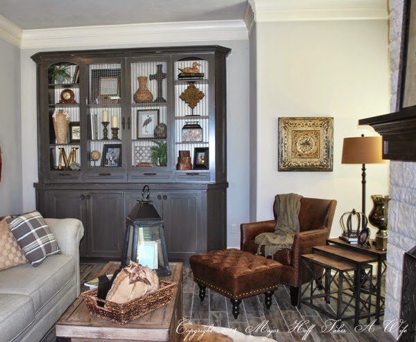 built in living room cabinet double crown molding .jpg Built in living room cabinet double crown molding