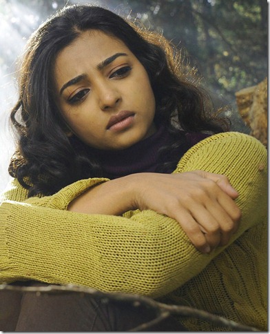 Actress Radhika Apte Cute Photos in Vetri Selvan
