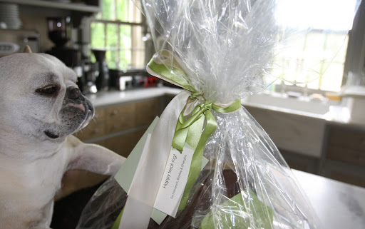 I'll just pull the ribbon.