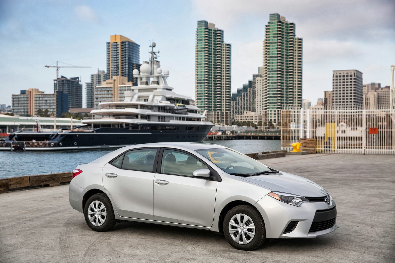 [2014-Toyota-Corolla-1%255B2%255D.jpg]