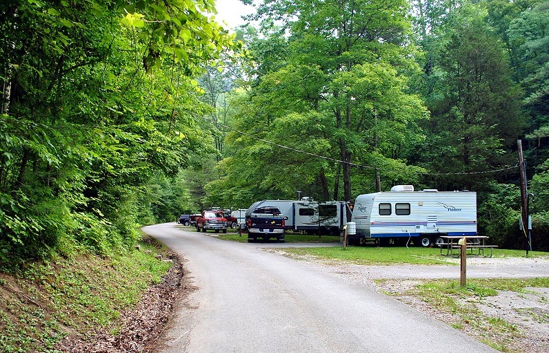 [00b1i%2520-%2520Whittleton%2520Campground%2520Map%2520ELEC%2520and%2520Water%2520Sites%255B5%255D.jpg]