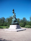 Statue in Tähtitorninmäki