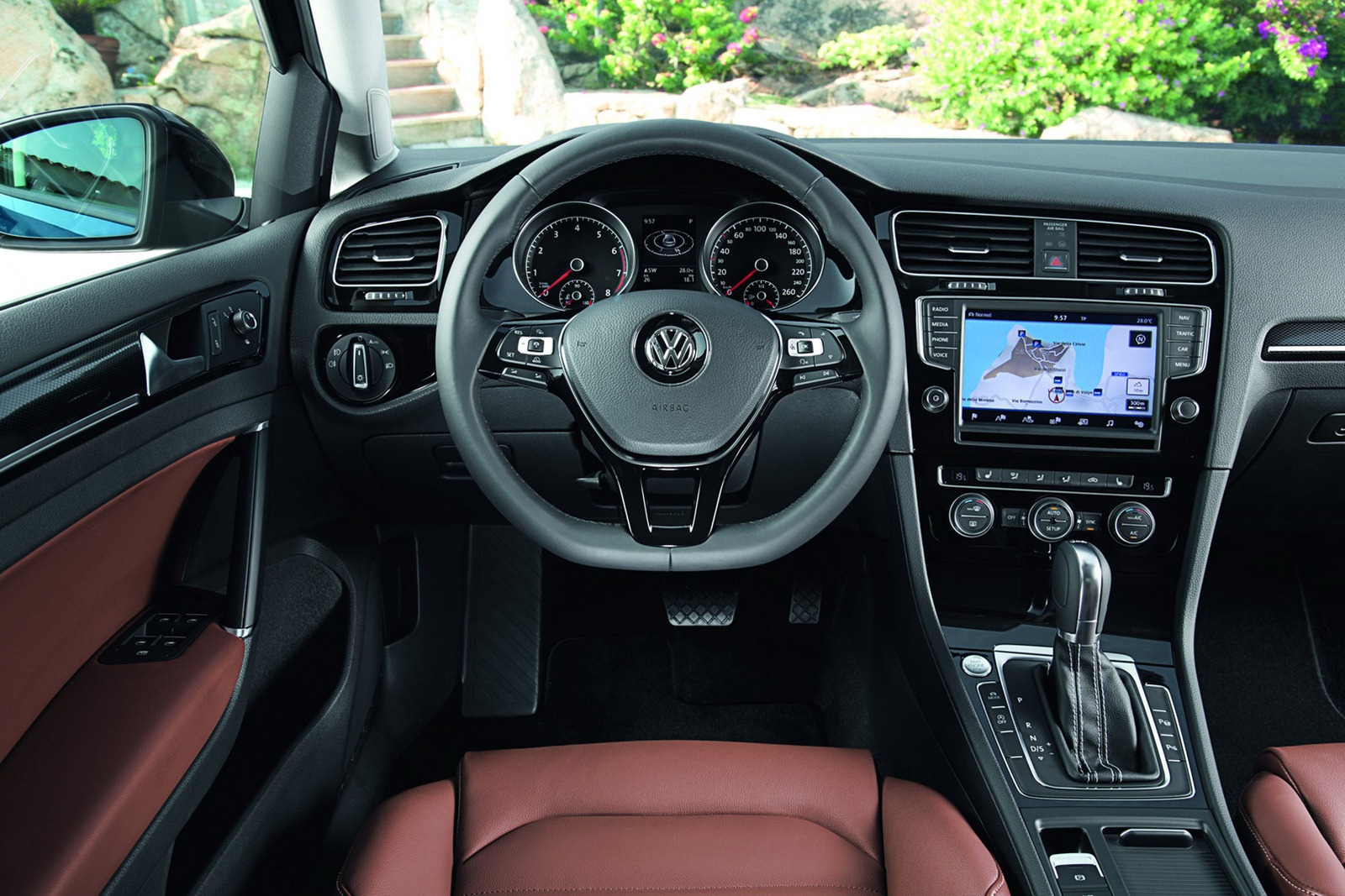 [2013-Volkswagen-Golf-68%255B2%255D.jpg]
