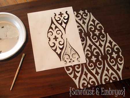 How to Stencil a Coffee Table {Sawdust and Embryos}