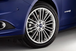 Ford-Fusion-Hybrid-21%25255B2%25255D.jpg