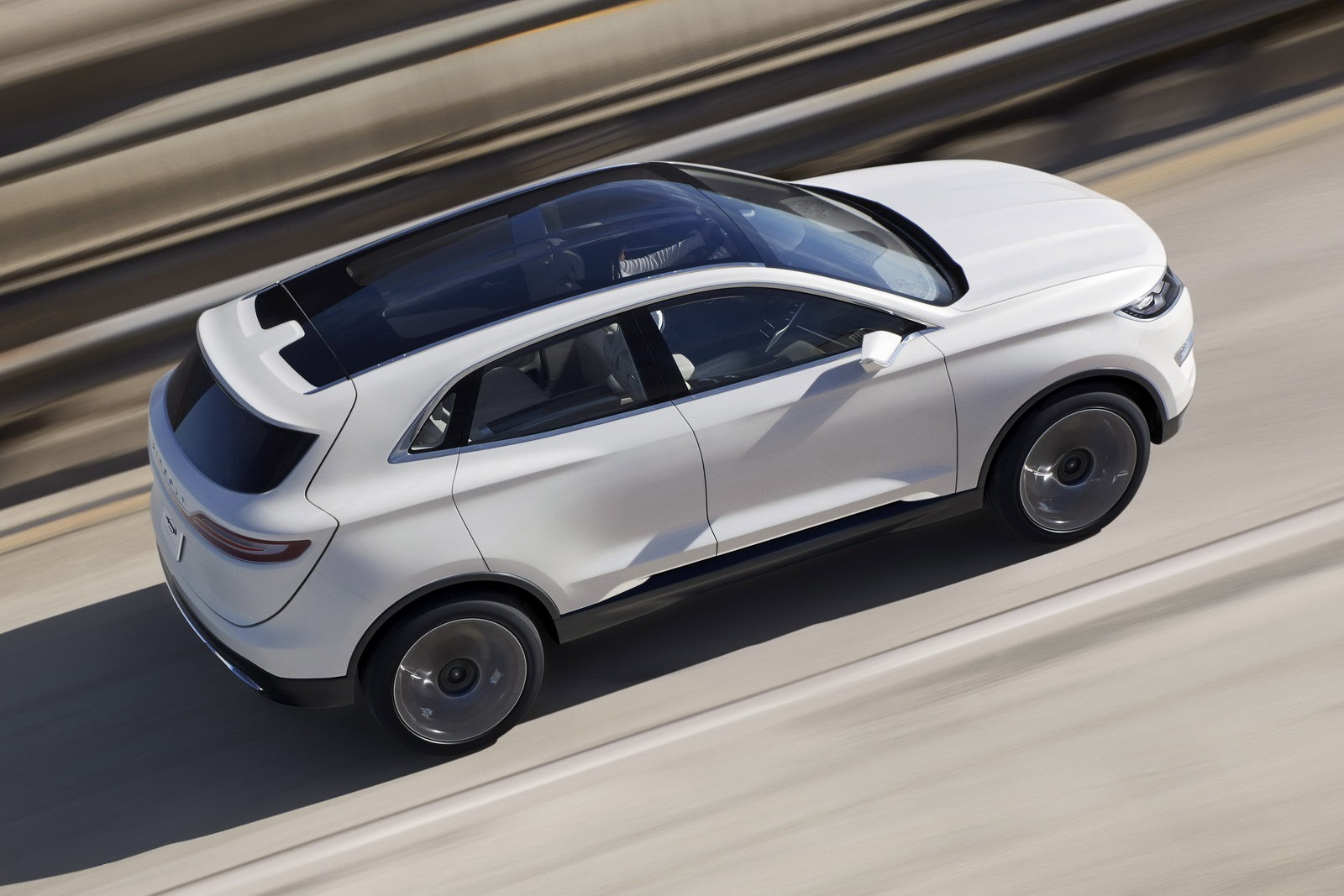 [Lincoln-MKC-Concept-7%255B2%255D.jpg]