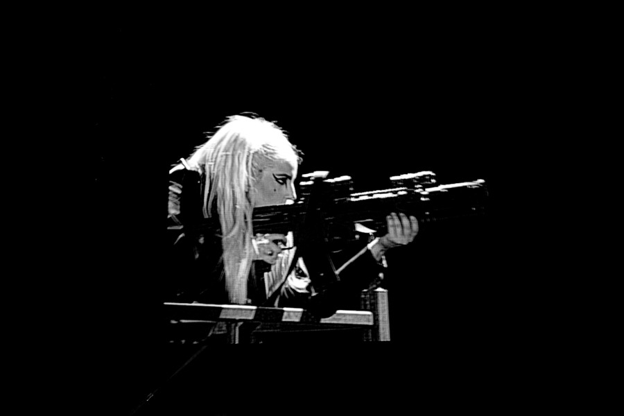 [tumblr_m3d1igEIFd1qa42jro1_12805.jpg]