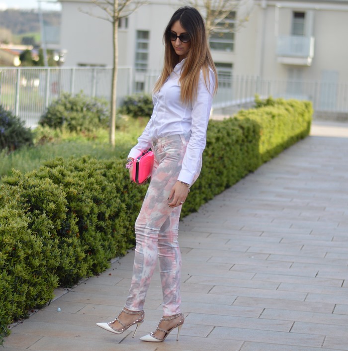 Valentino rockstud shoes, rockstud shoes valentino, valentino shoes, true religion, true religion pants, zara bag, zara clutch, fashion blog, elisa taviti blog, my fantabulous world